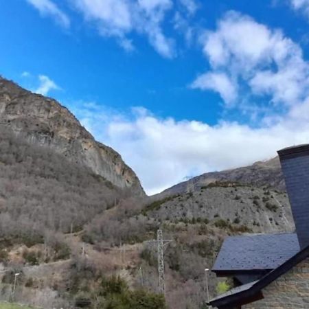 Apartamento Tarmanones Escarrilla Bagian luar foto