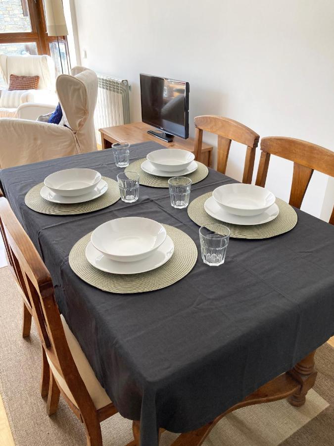 Apartamento Tarmanones Escarrilla Bagian luar foto