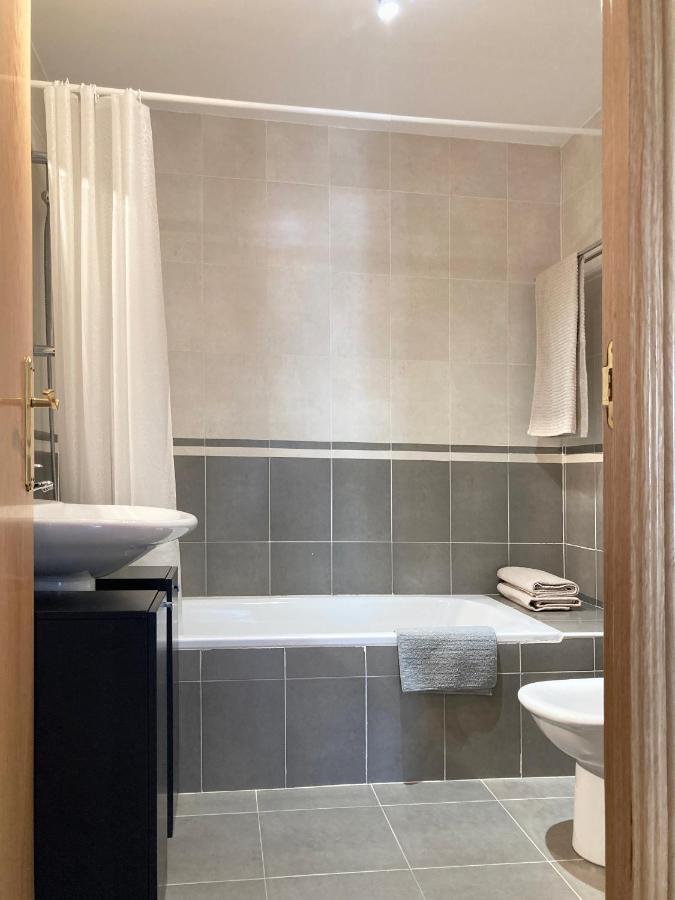 Apartamento Tarmanones Escarrilla Bagian luar foto