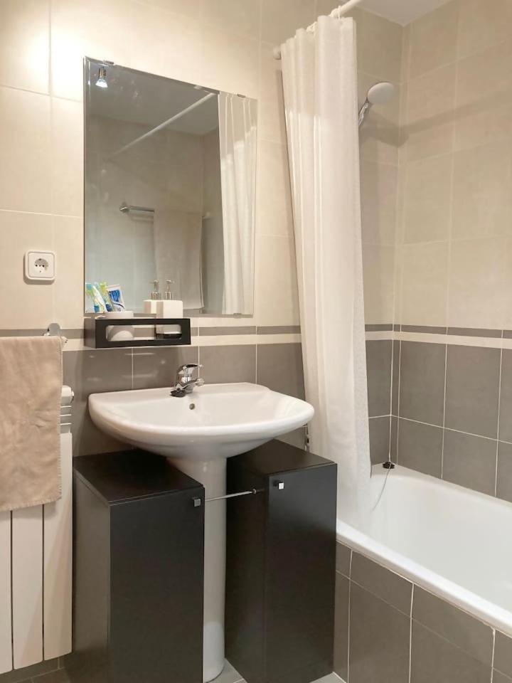 Apartamento Tarmanones Escarrilla Bagian luar foto