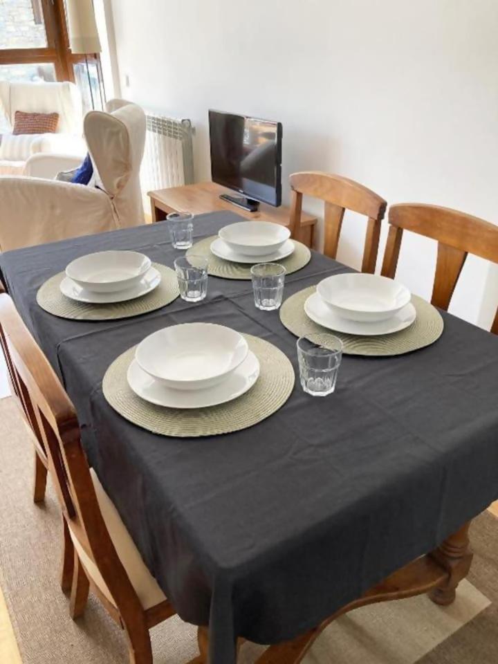 Apartamento Tarmanones Escarrilla Bagian luar foto