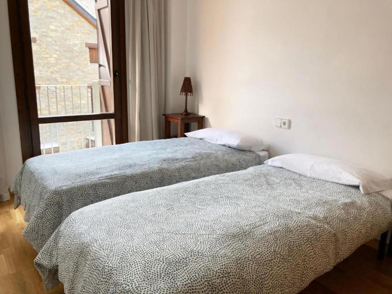 Apartamento Tarmanones Escarrilla Bagian luar foto