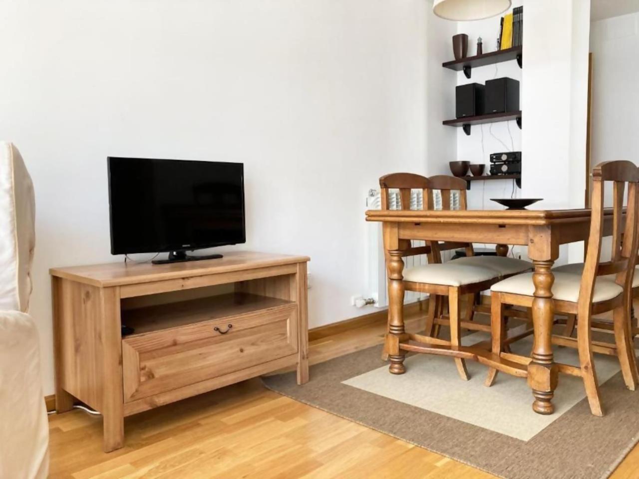 Apartamento Tarmanones Escarrilla Bagian luar foto